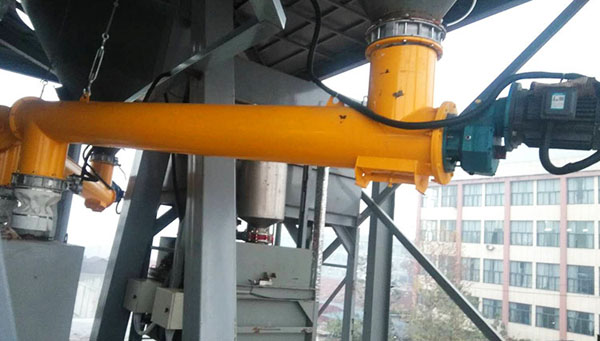 ˮ���ʽ����ݔ�͙C(j��)�x�(xi��ng)����(b��o)�r(ji��)